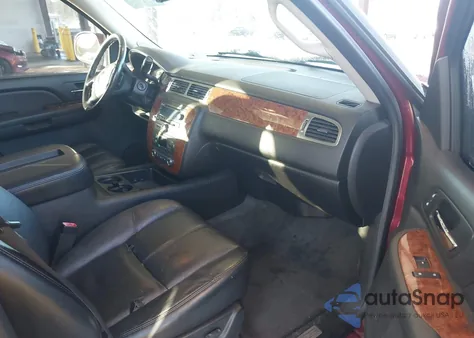 2007 Chevrolet Tahoe Lt z USA, uszkodzony, nr VIN 1GNFK13007J129700